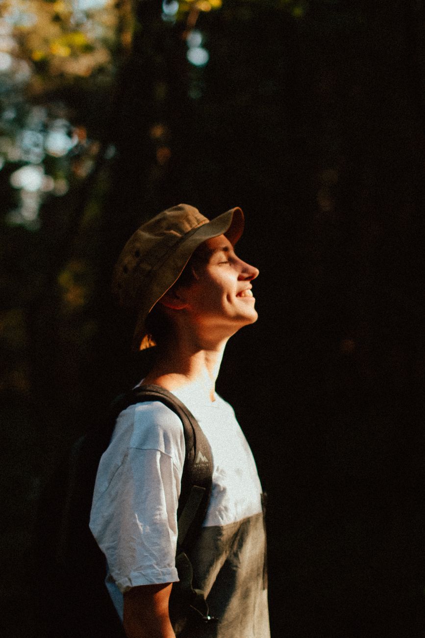 Traveler portrait Liam Davies