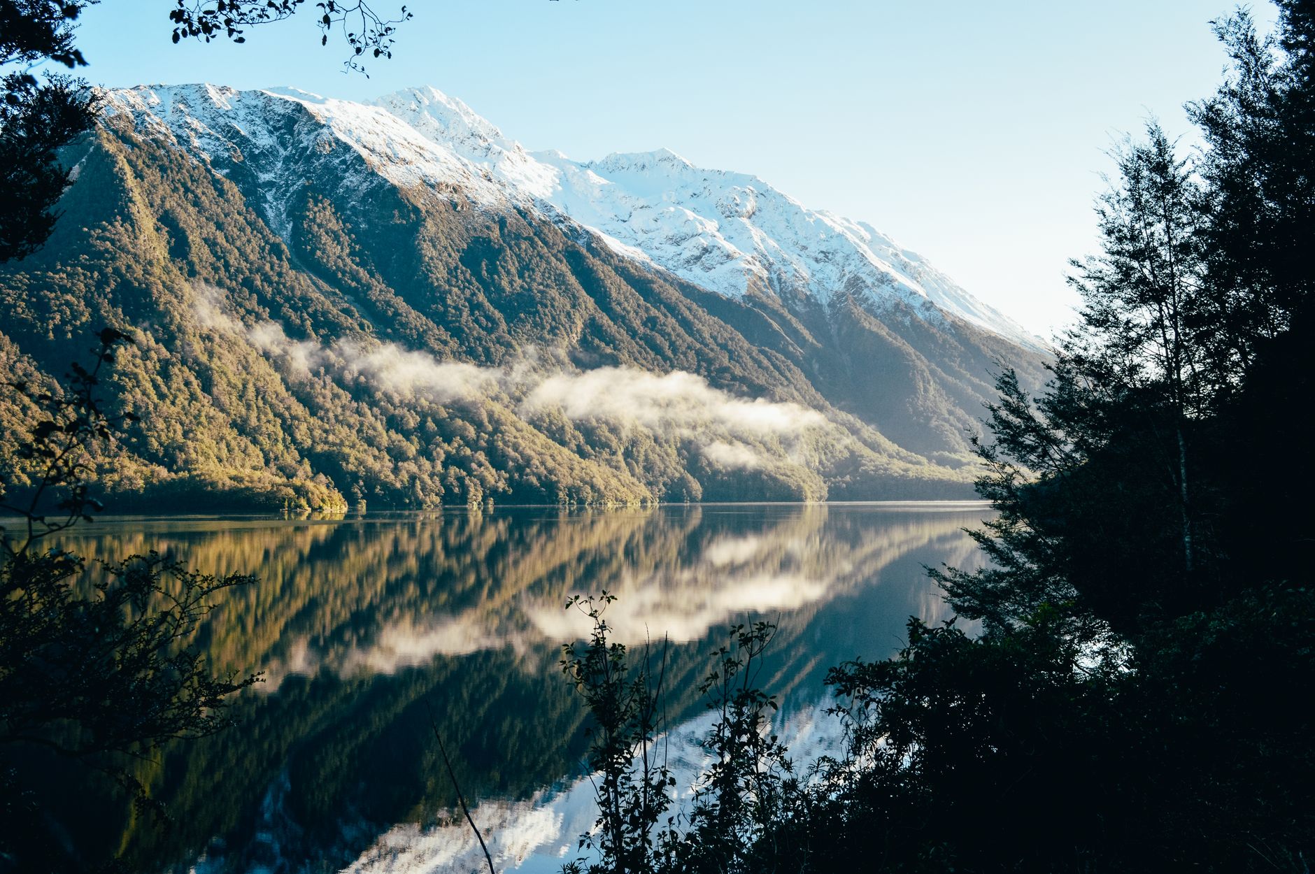 Fiordland New Zealand alpine mountains and pristine lake